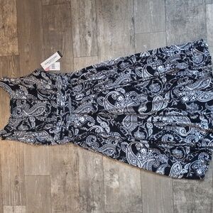 New Black and white stretchy size large Perceptions dress